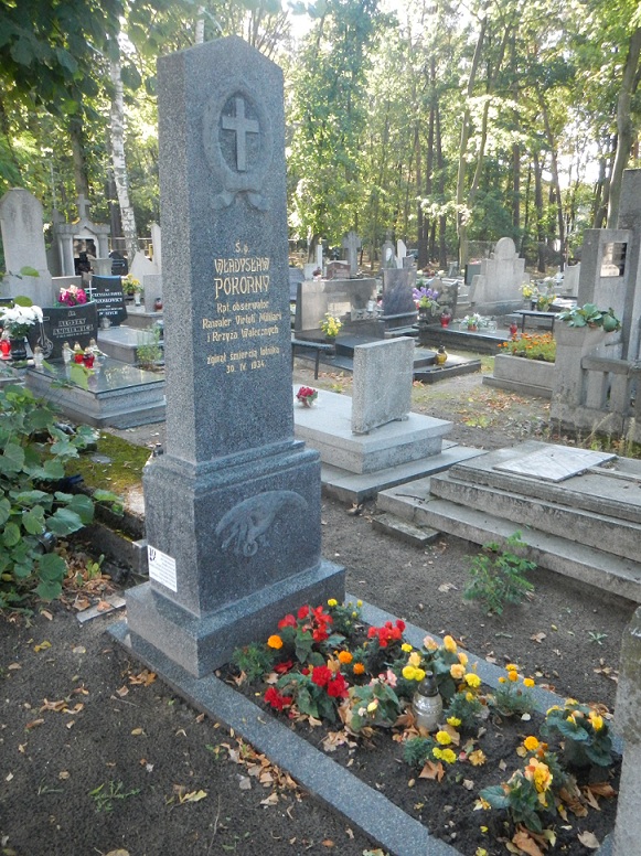 Aby wyłączyć naciśnij przycisk X w prawym górnym rogu